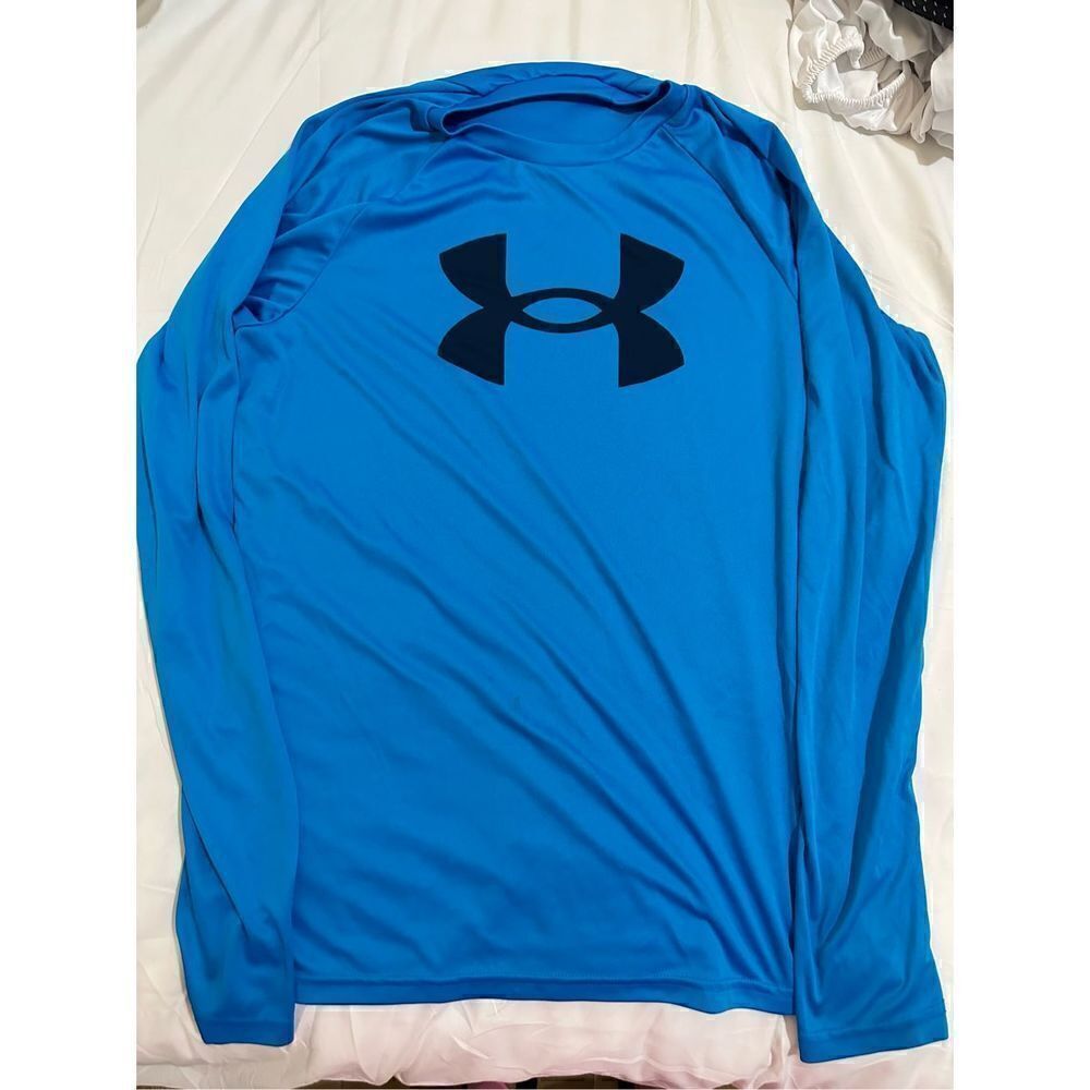 Under Armour boys T-shirt size YXL